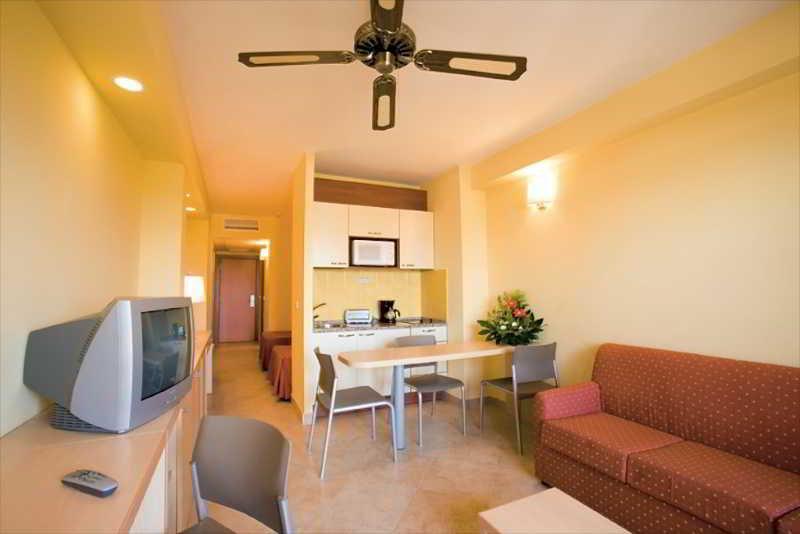 Hotel Fenix Family By Alegria Roquetas de Mar Esterno foto