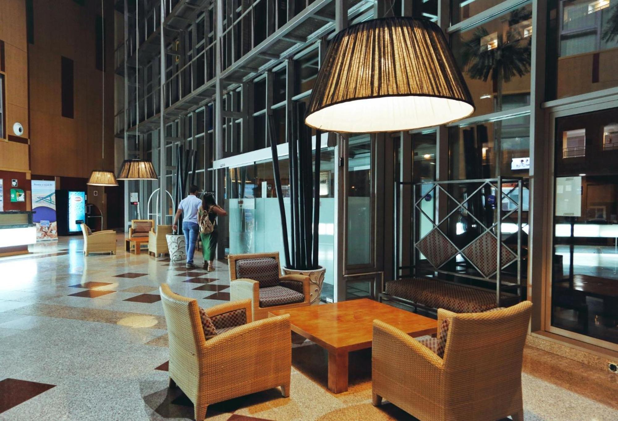 Hotel Fenix Family By Alegria Roquetas de Mar Esterno foto